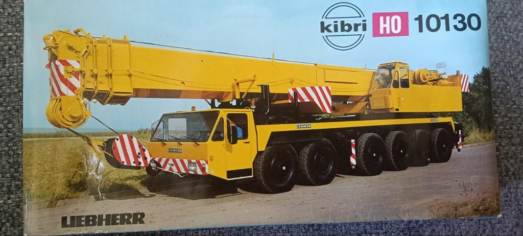 Kibri HO 10130 Liebherr Telescoop Autokraan Modelbouw, Ophalen of Verzenden, Overige merken