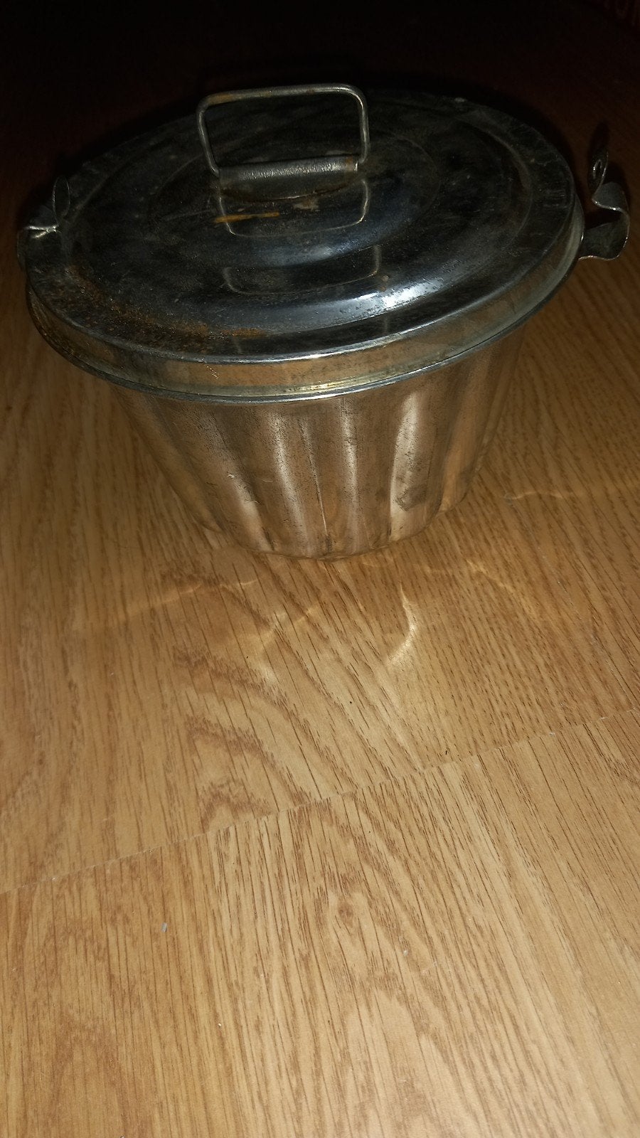 Vintage metal tulbandvorm met deksel, Antiek en Kunst, Ophalen of Verzenden