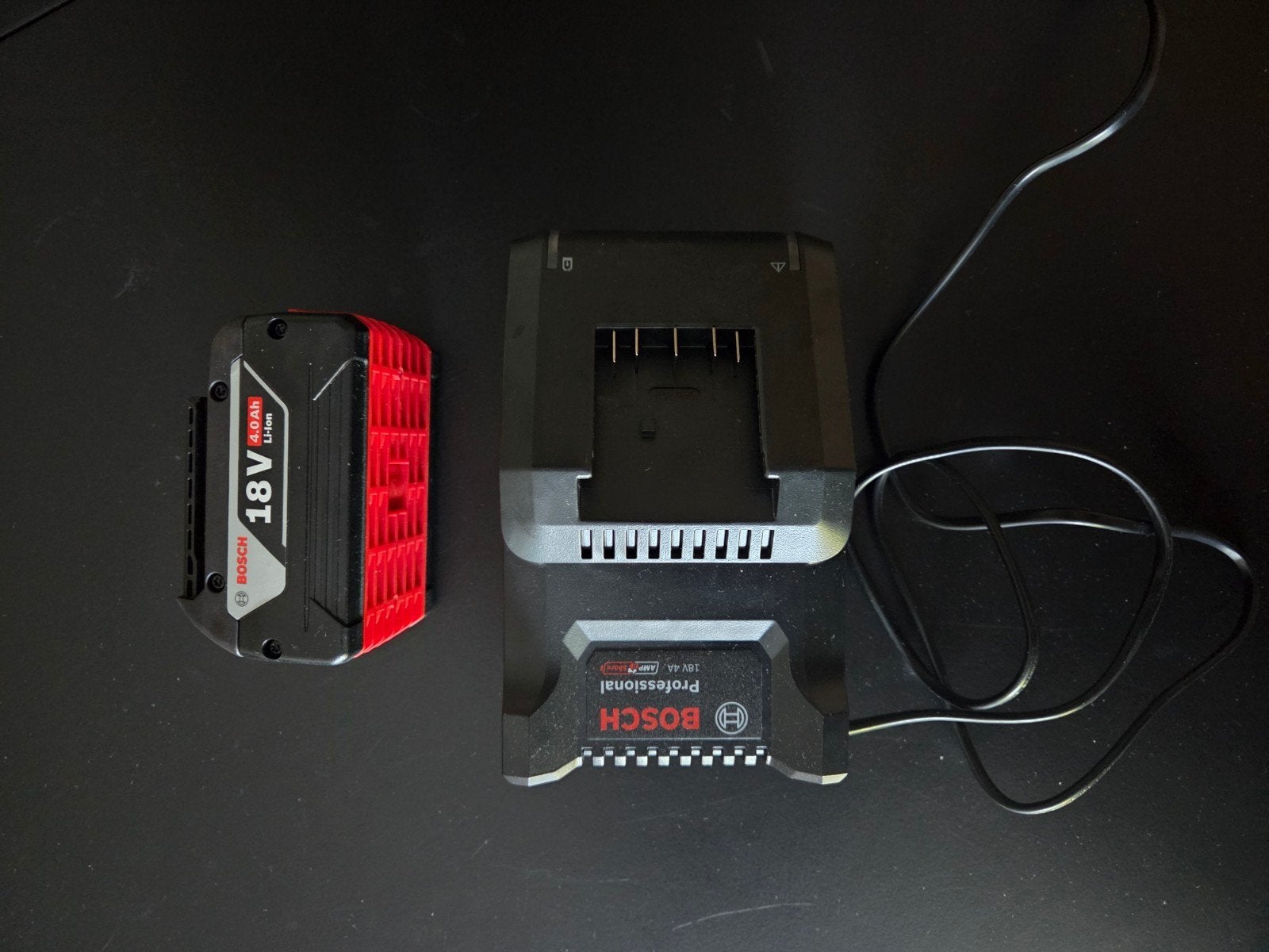 BOSCH Professional Acculader 18V 4A - Nieuw, Ophalen, Nieuw, Overige typen