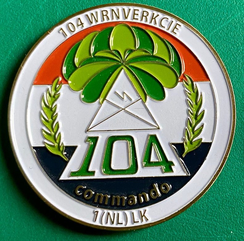 Coin Korps Commandotroepen 104 WRNVERKCIE, Ophalen of Verzenden, Landmacht, Nederland, Embleem of Badge