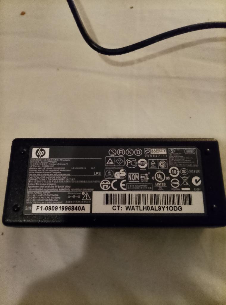 HP Laptop Adapter 65W, Computers en Software, Laptop-opladers, Ophalen of Verzenden, Zo goed als nieuw, HP