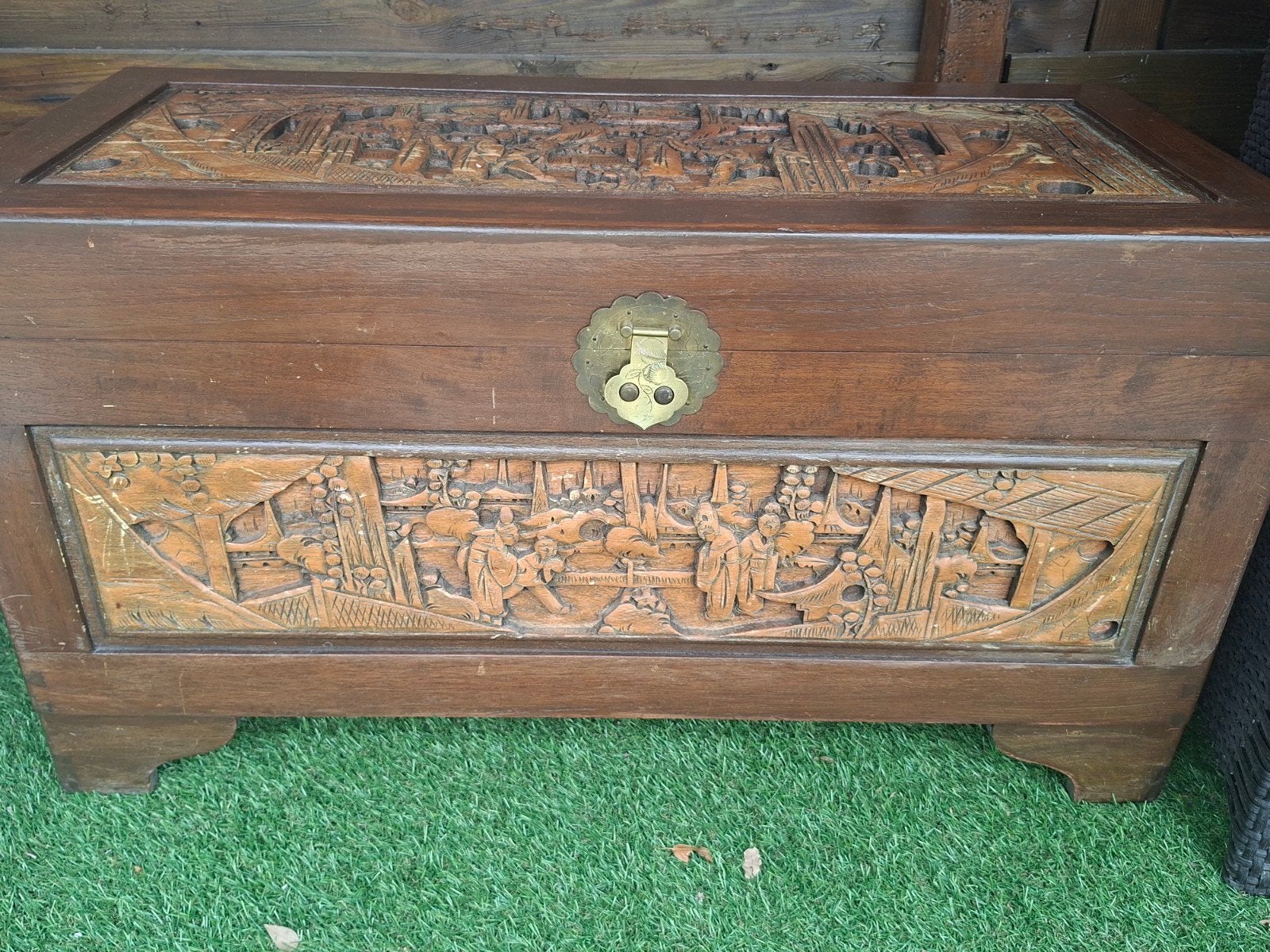 Mooie houten kist met houtsnijwerk, 50 – 75, Gebruikt, 50 tot 100 cm, Ophalen of Verzenden