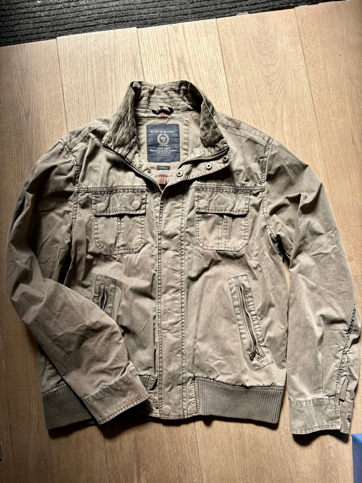 State of Art jas, legerkleur groen-khaki, Ophalen of Verzenden, Zo goed als nieuw, Maat 48/50 (M), Groen