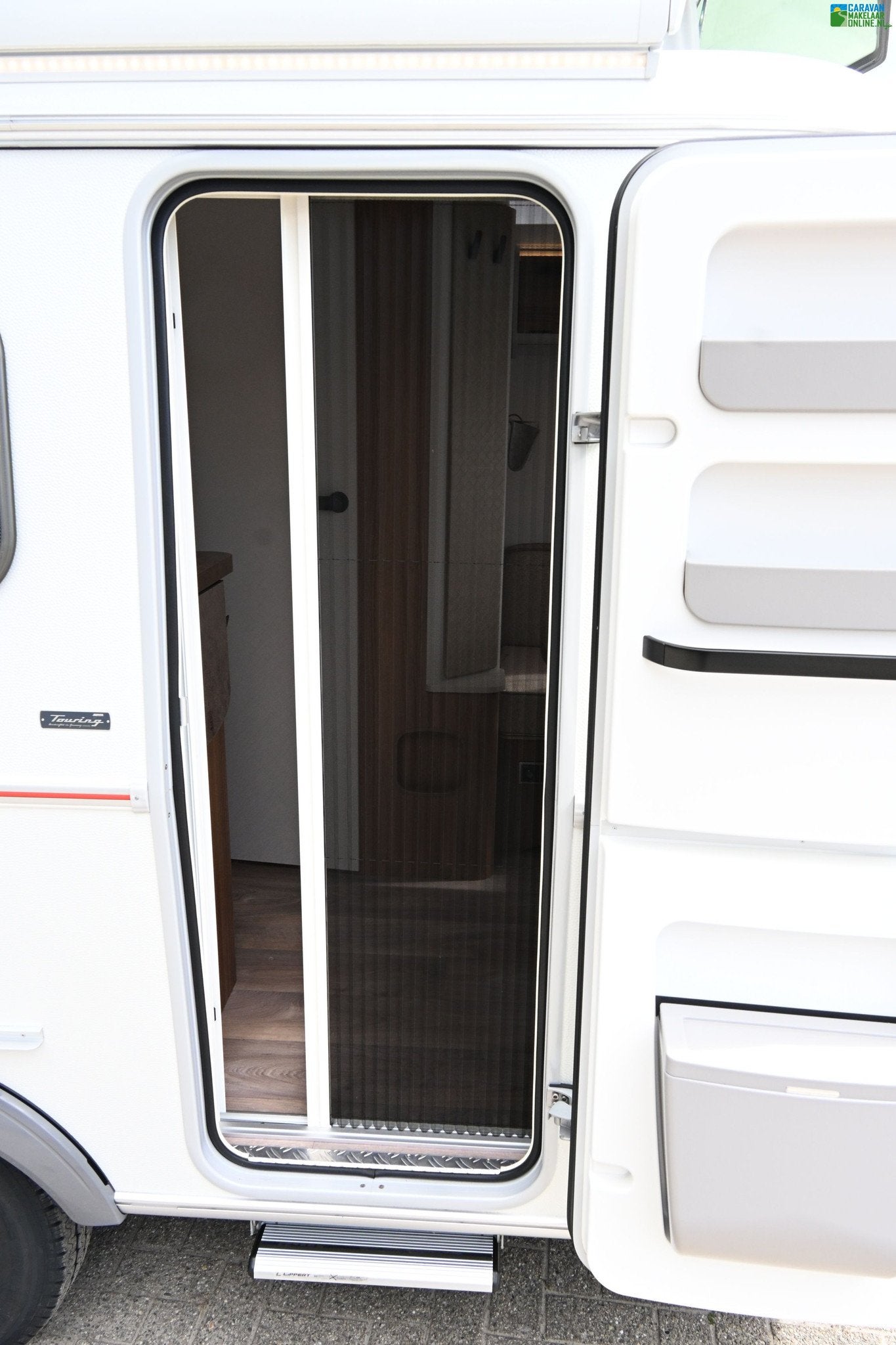 Foto 31 van Eriba Touring Triton 430 Mover Cass.luifel Boiler COMPLEET!