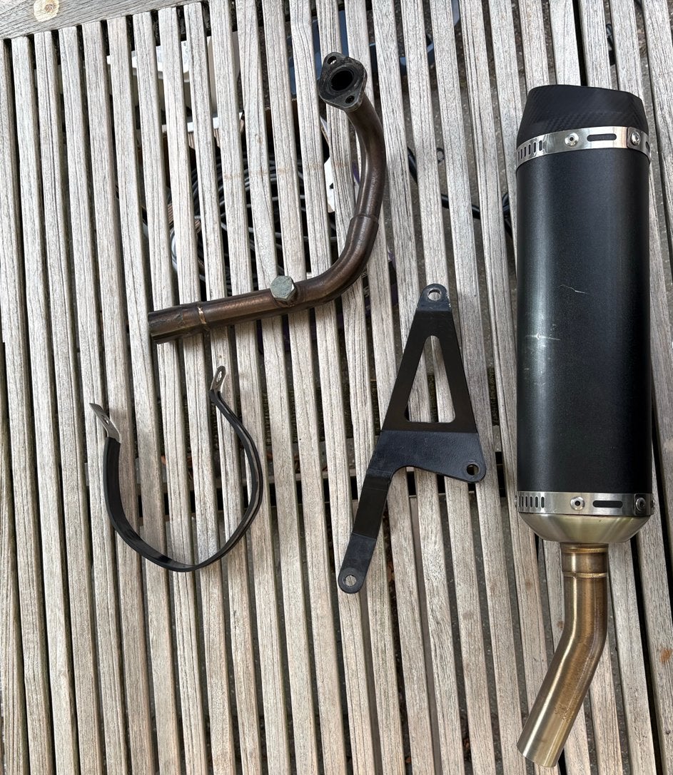 Uitlaat sport voor o.a. AGM VX50, BTC Riva 50cc 4 takt, Ophalen of Verzenden, Zo goed als nieuw, Uitlaat, Overige merken