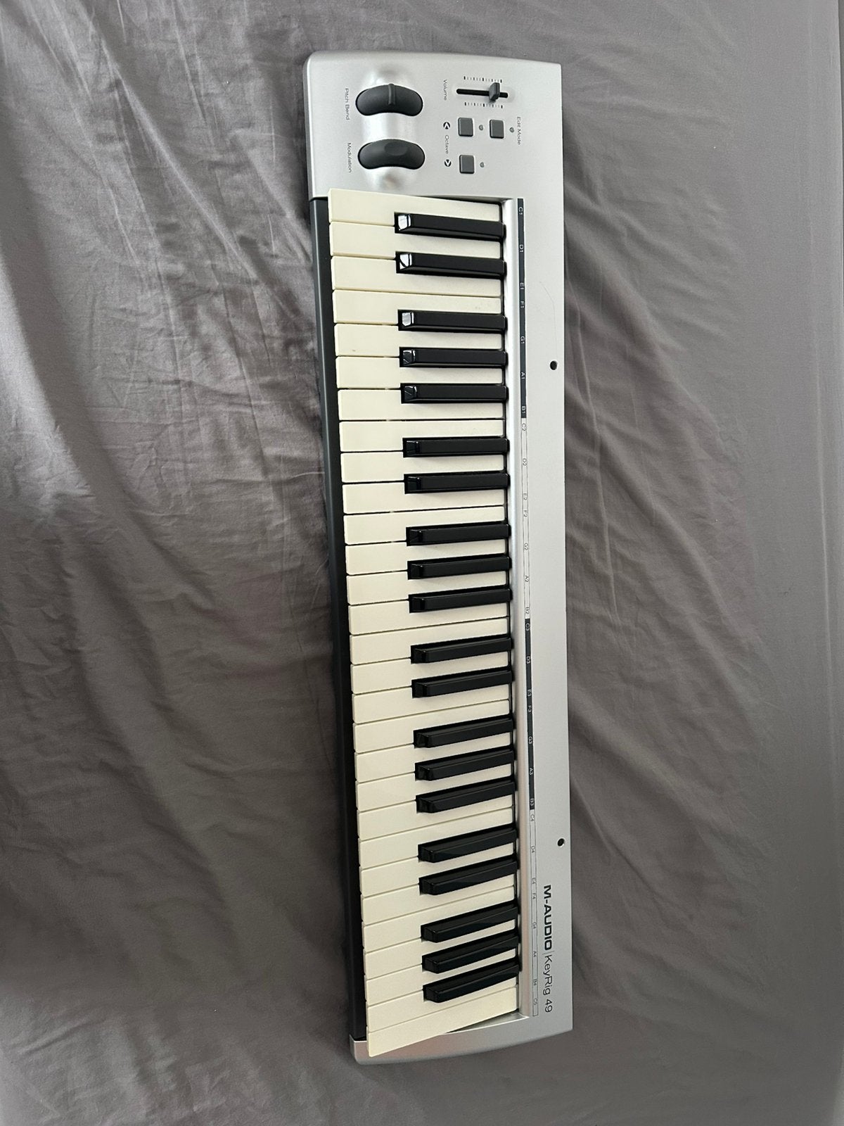 M-Audio KeyRig 49, Muziek en Instrumenten, Midi-apparatuur, Ophalen of Verzenden, Zo goed als nieuw