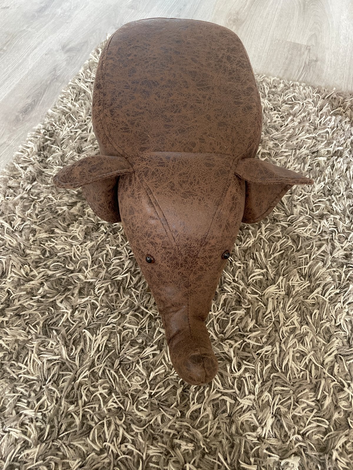 Olifant krukje nepleer met houten pootjes voor kinderen, Ophalen, Zo goed als nieuw, Hout