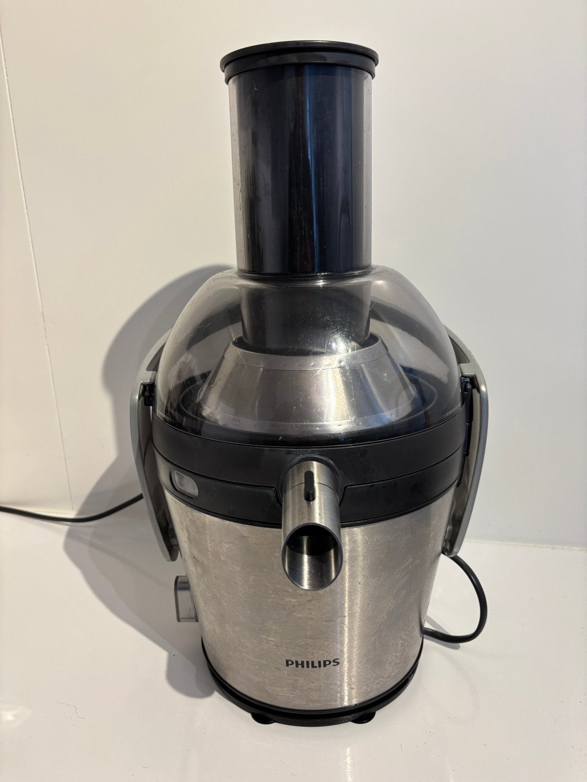 Philips Sapcentrifuge - Krachtige en Efficiënte Juicer, Ophalen, Zo goed als nieuw, Elektrisch, Sapcentrifuge