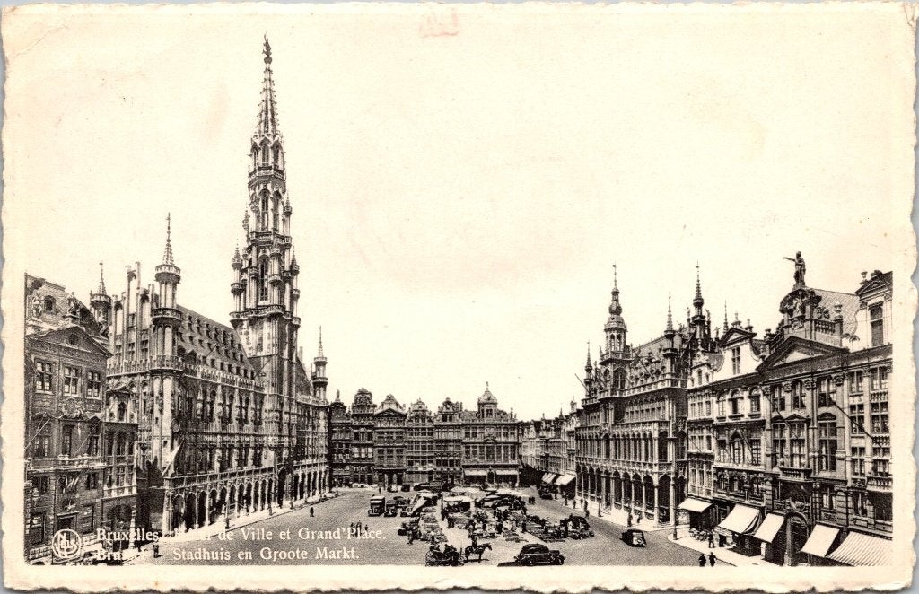 Brussel België - 12 oude postkaarten Stadhuis Grote Markt I, Verzamelen, Verzenden, 1940 tot 1960, Gelopen, Brussel (Gewest)