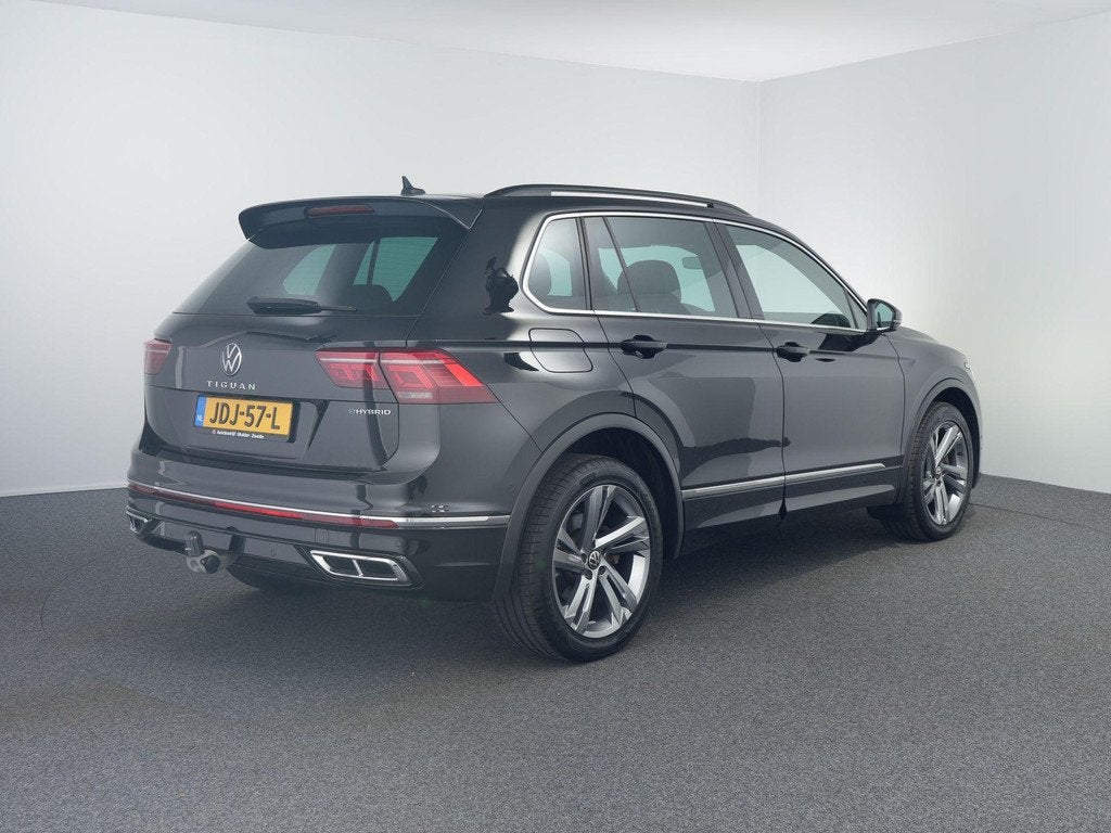 Volkswagen Tiguan 1.4 TSI eHybrid R-Line Business+ 3x R-line, Auto's, Volkswagen, Stof, Euro 6, 4 cilinders, Zwart