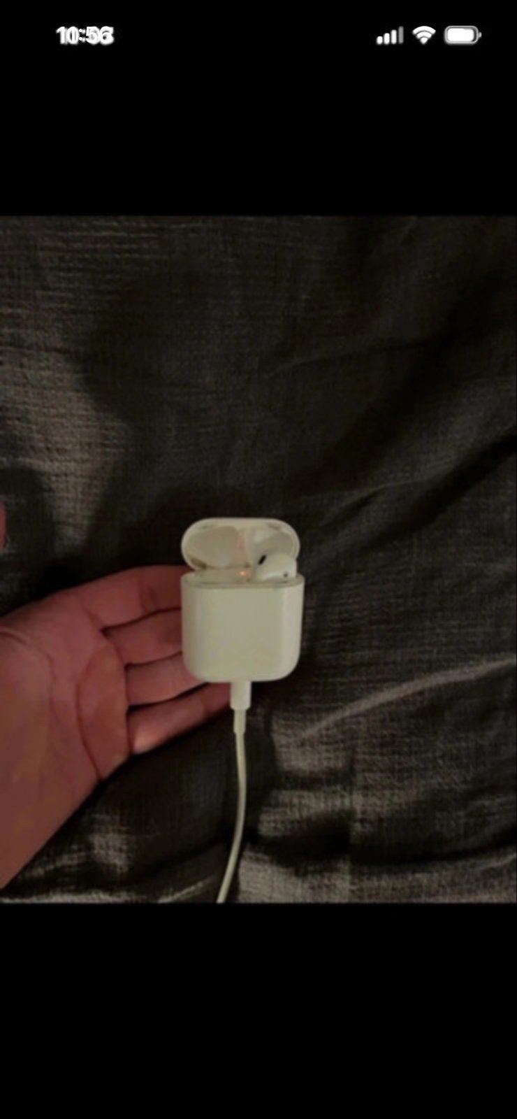 AirPods 1 met oplaadcase (één oortje ontbreekt), Ophalen of Verzenden, Gebruikt, Draadloos