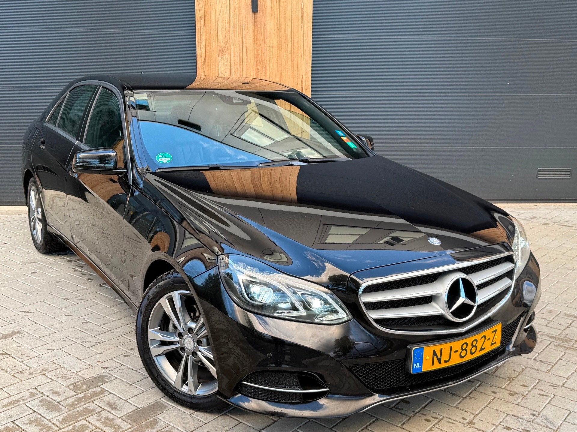 Mercedes-Benz E-klasse E220 BlueTEC 170PK (bj 2015) Euro6|Au, Auto's, Achterwielaandrijving, Gebruikt, 4 cilinders, 2000 kg