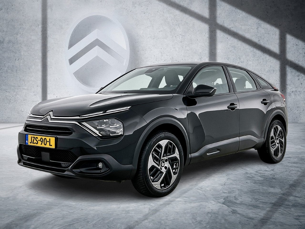 Citroën C4 130 pk Feel Edition | Rijklaar | Navigatie | Com, Parkeersensor, Gebruikt, 1199 cc, Leder