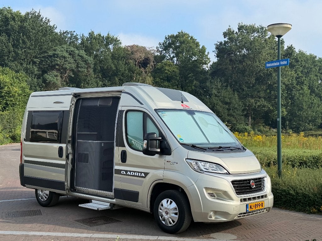 Caravans And Camping Twin