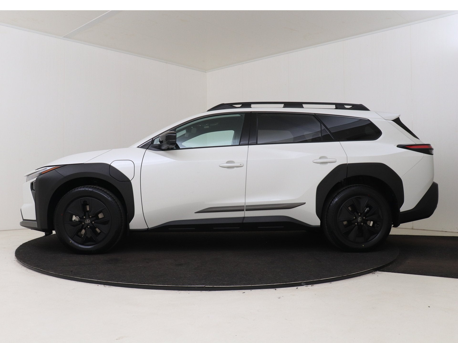 Toyota bZ4X Touring Executive AWD 75 kWh | Panoramadak | afn, Auto's, Toyota, Automaat, 12 maanden, 528 km, 24 min