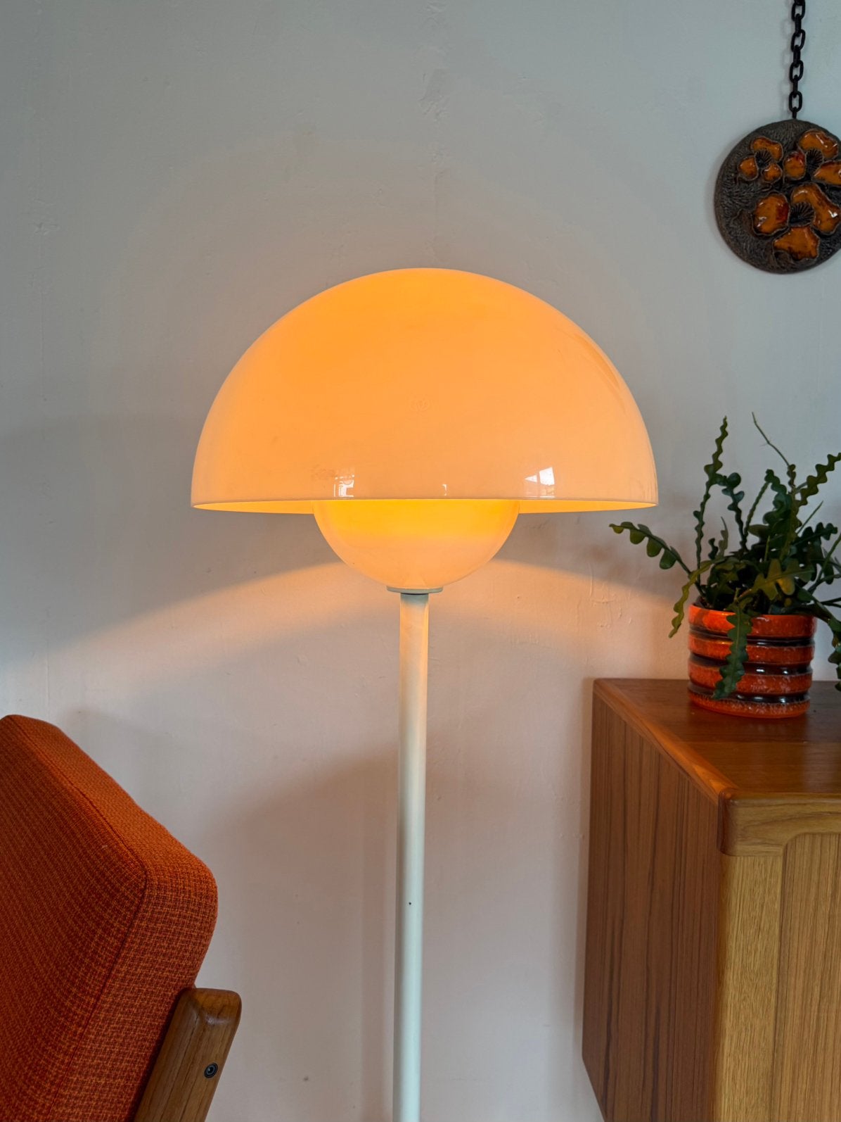 Vintage ‘Trixel’ mushroomlamp, Lyfa Denemarken ‘70, Huis en Inrichting, Lampen | Vloerlampen, Vintage retro buisframe design rotan webbing papercord deens