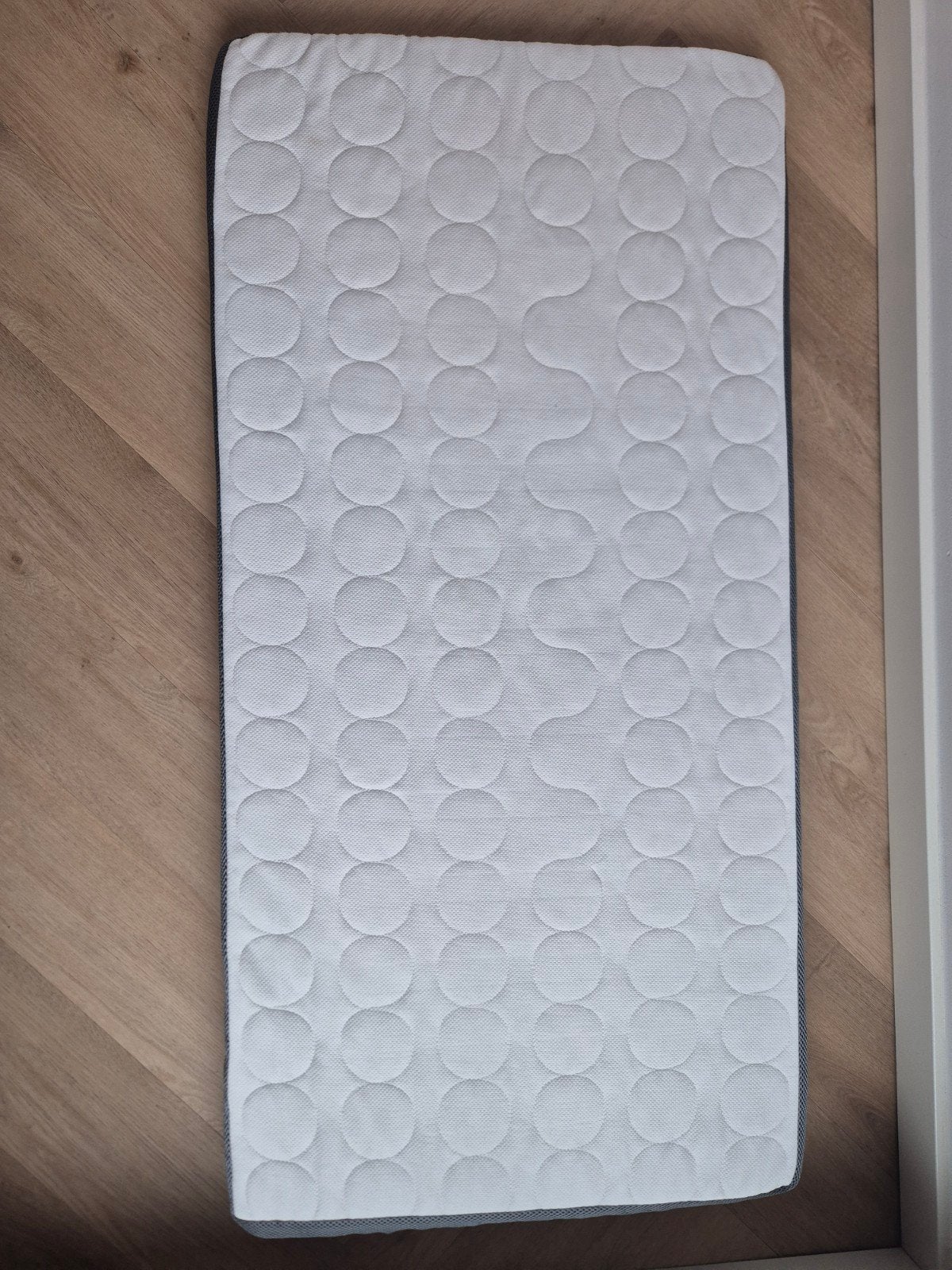 IKEA ledikant matras babybed himlavalv + extra's, Ophalen, 190 cm of minder, Zo goed als nieuw, Matras