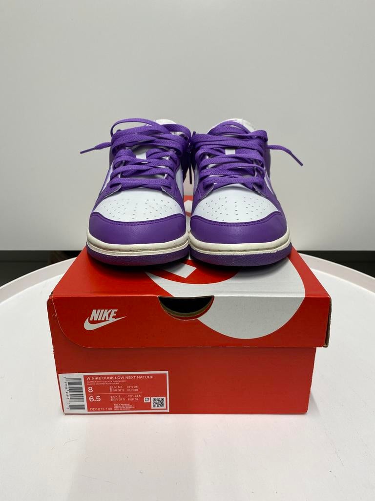 Nike Dunk low purple, Ophalen of Verzenden, Zo goed als nieuw