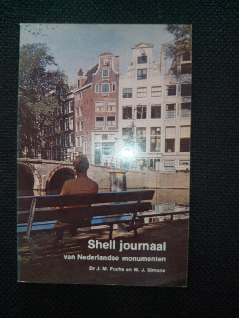 Fuchs, Simons - Shell journaal van Nederlandse monumenten, Ophalen of Verzenden, Gelezen, Dr. J.M. Fuchs en W.J. Simons