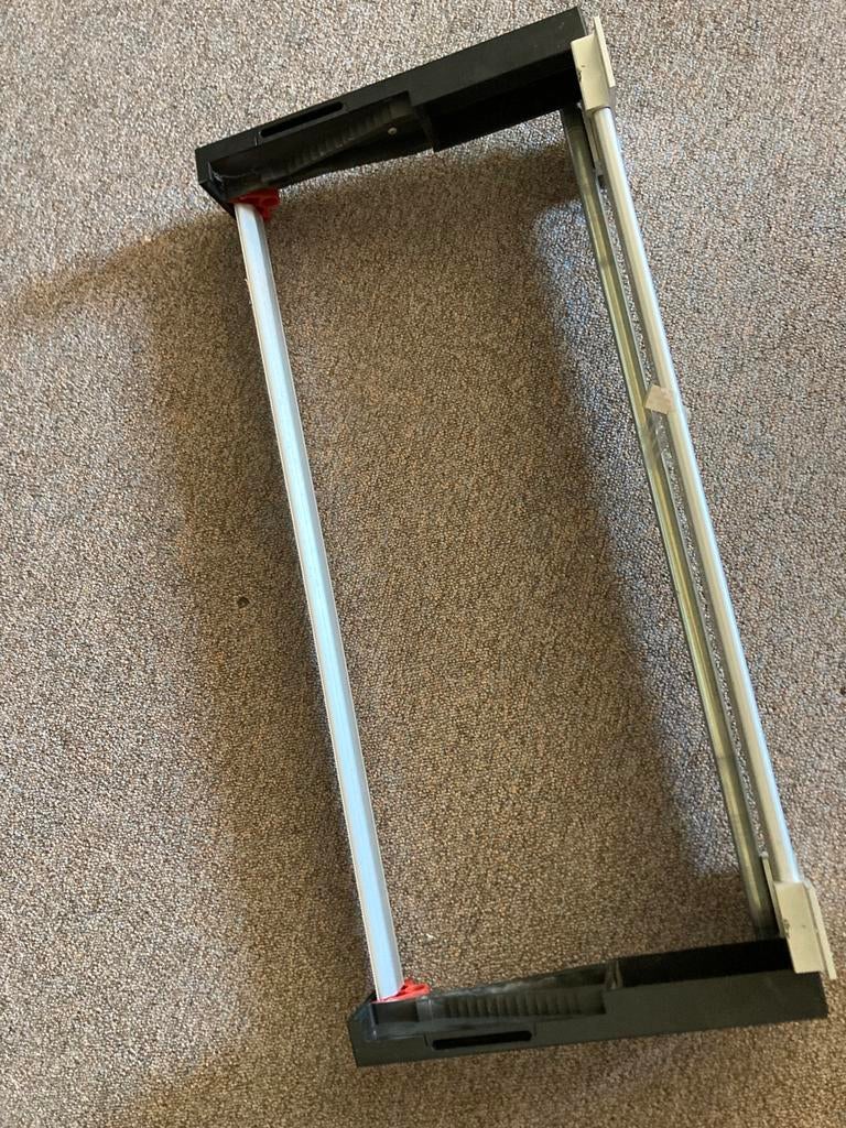 Papier rol houder met mes 60 cm, Ophalen of Verzenden, Gebruikt