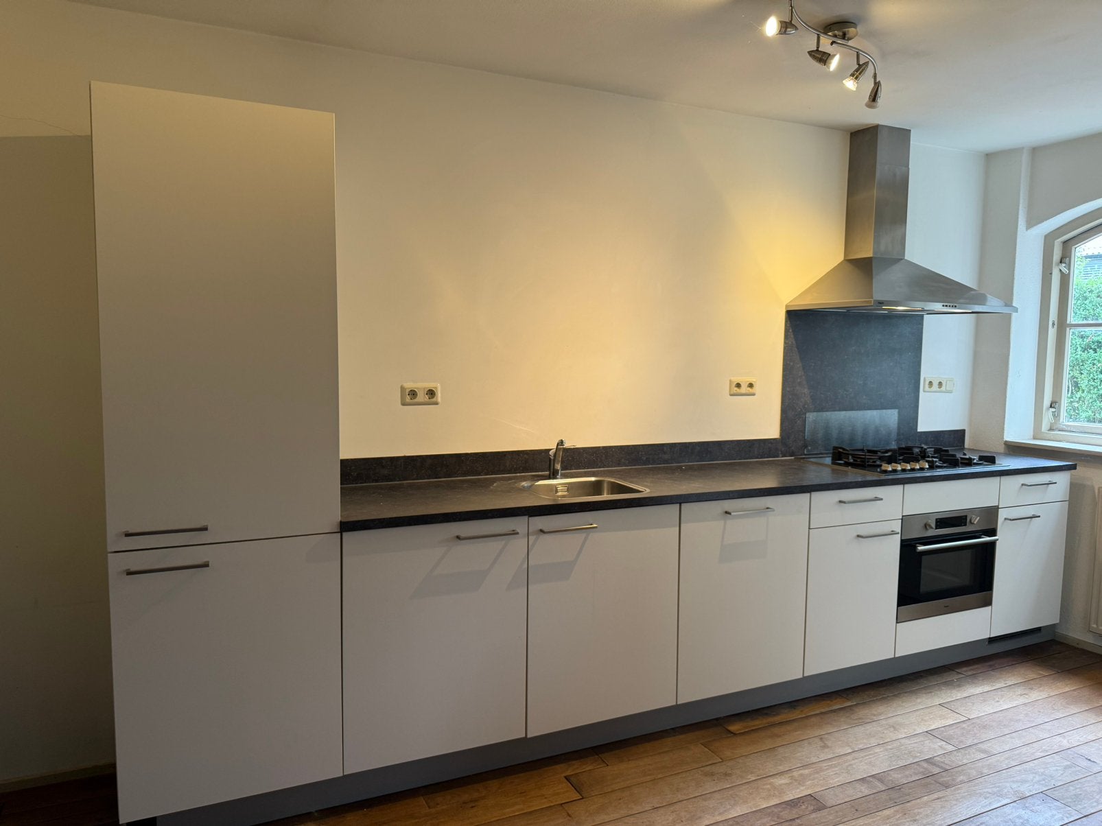 Teab keuken, Ophalen, Gebruikt, Wit, Enkelwandige keuken