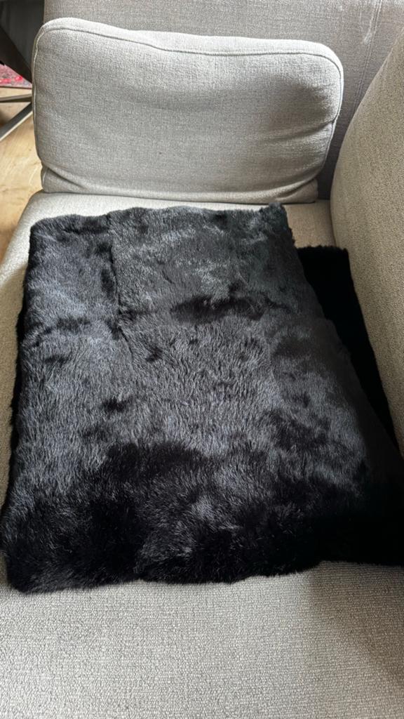 Zwart bont deken 120x180cm, Huis en Inrichting, Woonaccessoires | Plaids en Woondekens, Ophalen of Verzenden, Zo goed als nieuw