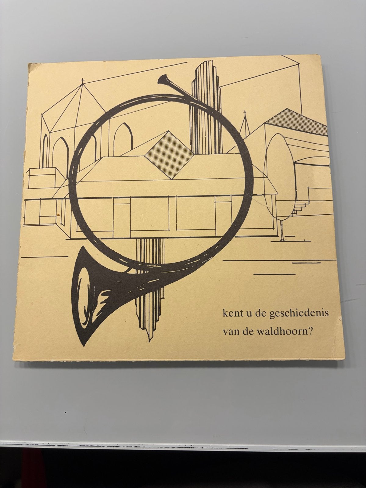 Adrie van der Veen - De Geschiedenis van de Waldhoorn, 7 inch, Inclusief boekje, Ophalen of Verzenden, EP