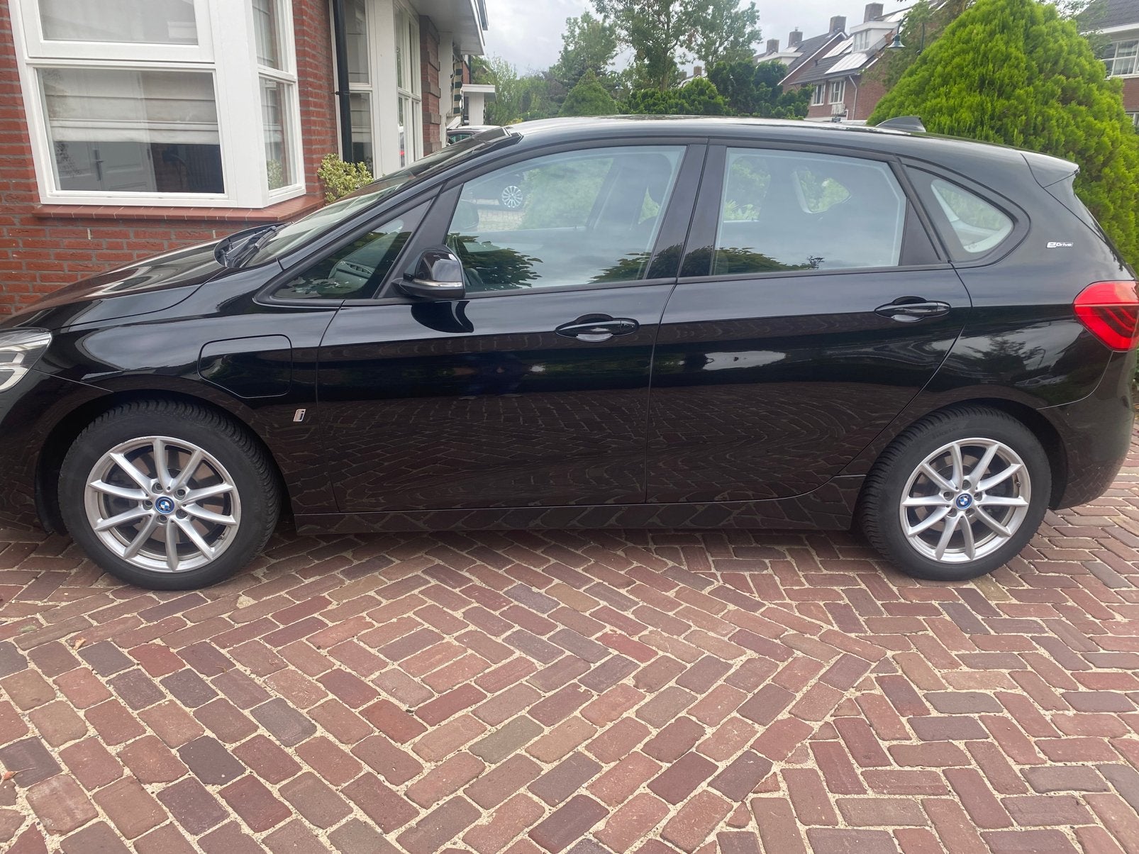 BMW 2-Serie Active Tourer 225xe 224pk Iperformance Aut 2018, Automaat, 136 pk, Zwart, Plug-in hybride