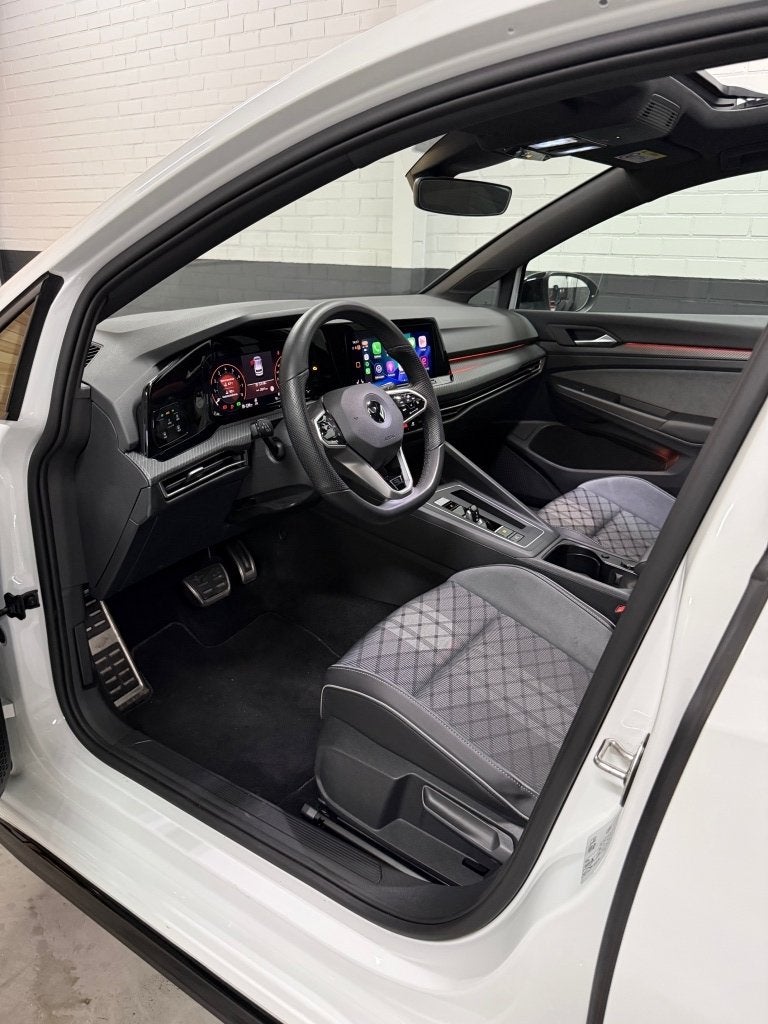 Volkswagen Golf 1.5 eTSI 2x R-Line! Pano, iQ Drive, Stuurvw, Dealer onderhouden, 4 cilinders, Met garantie (alle), Wit