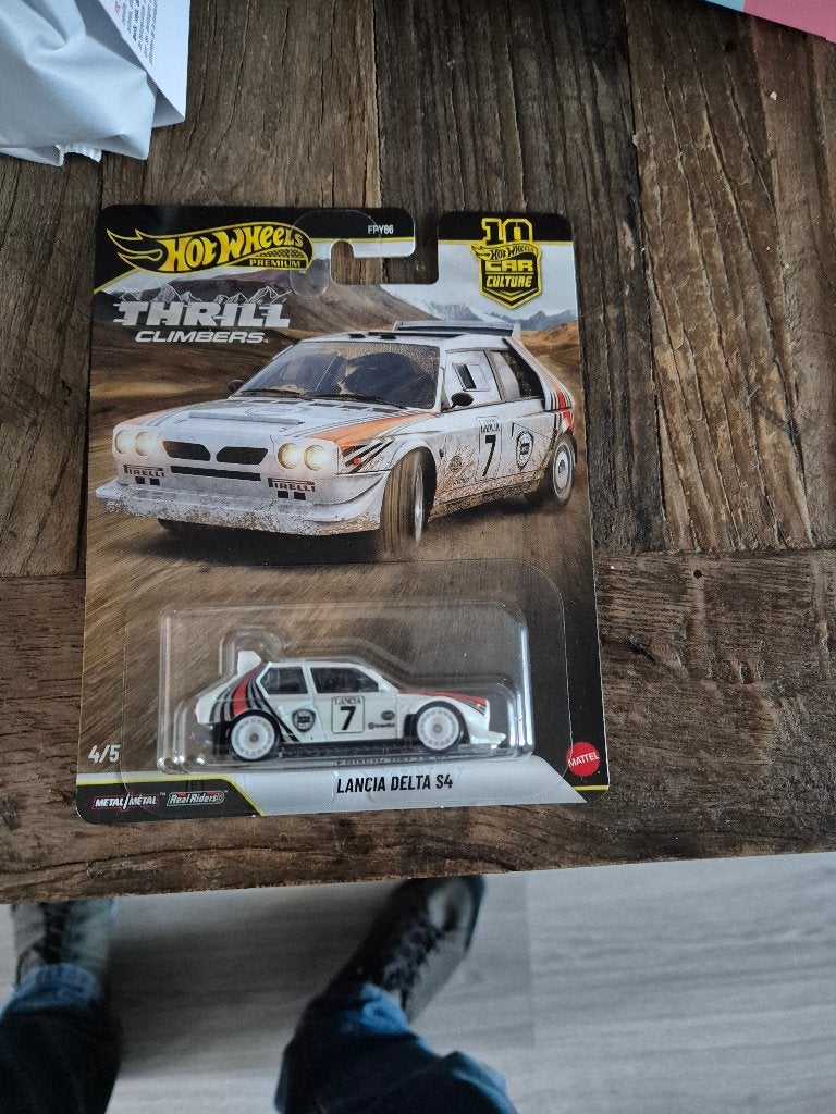 Hot Wheels Lancia Delta S4 WRC Thrill Climbers, Ophalen of Verzenden, Nieuw, Auto