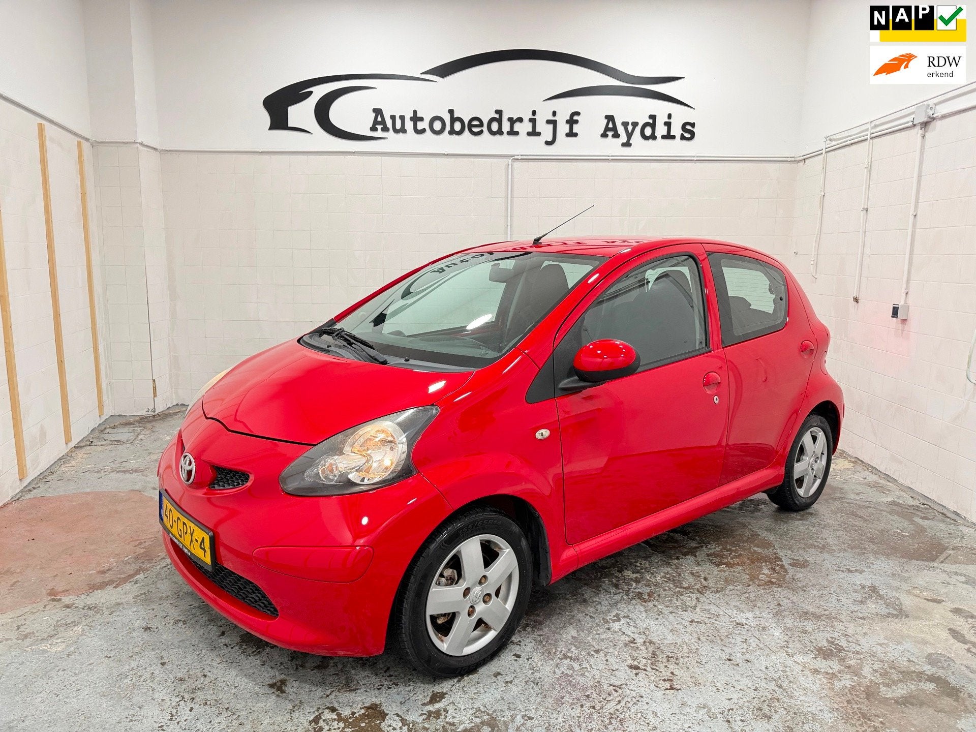 Toyota Aygo 1.0 Airco EL Ramen Aux Automaat, Stof, Gebruikt, 4 stoelen, Origineel Nederlands
