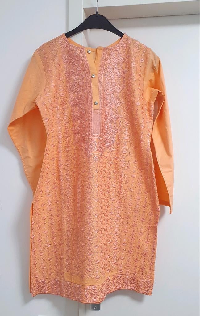 Nieuwe perzik/ Oranje kleur Tuniek met Borduurwerk - Maat S, Nieuw, Oranje, Ophalen of Verzenden, Onbekend