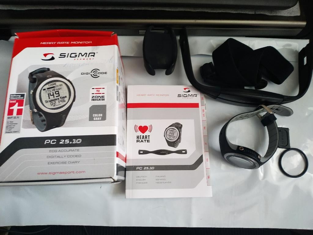Sigma Sport Pulsuhr PC 25.10, Ophalen of Verzenden, Zo goed als nieuw, Overige merken, Waterdicht