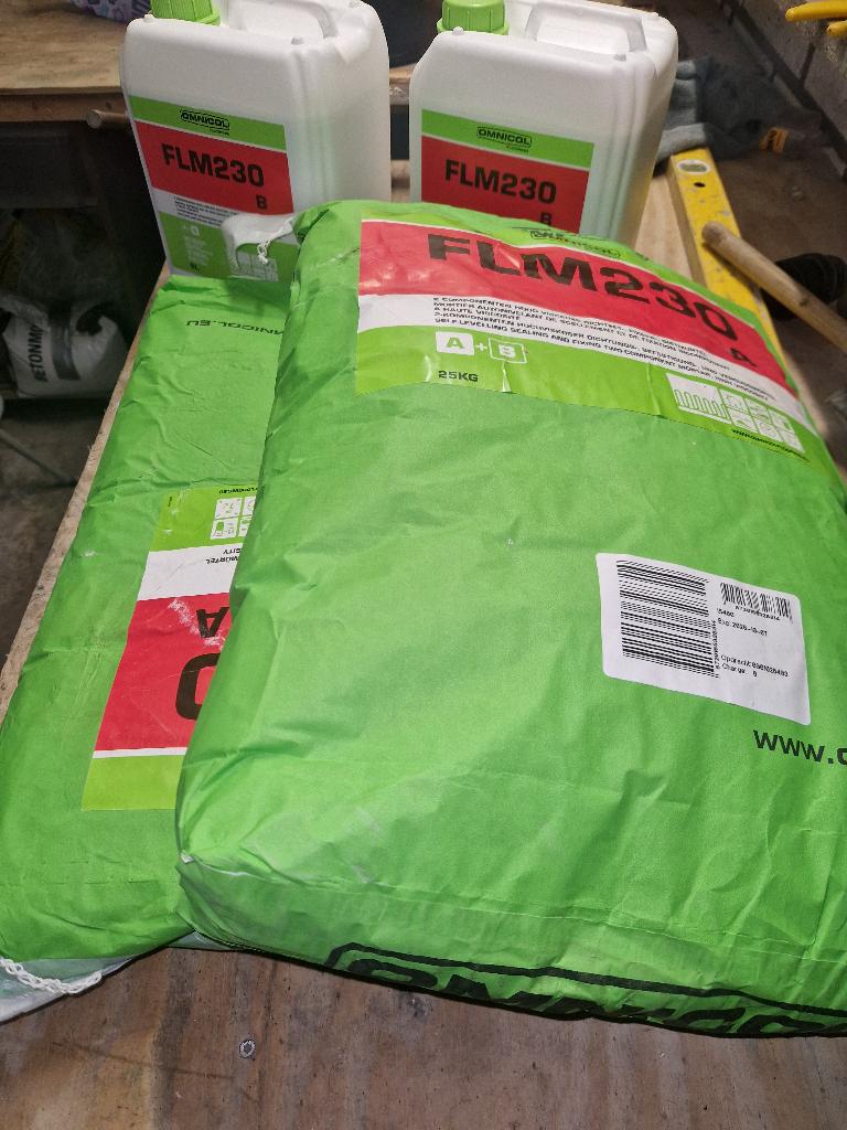 Te koop, 2 zakken Omnicol FLM230, Ophalen, Nieuw