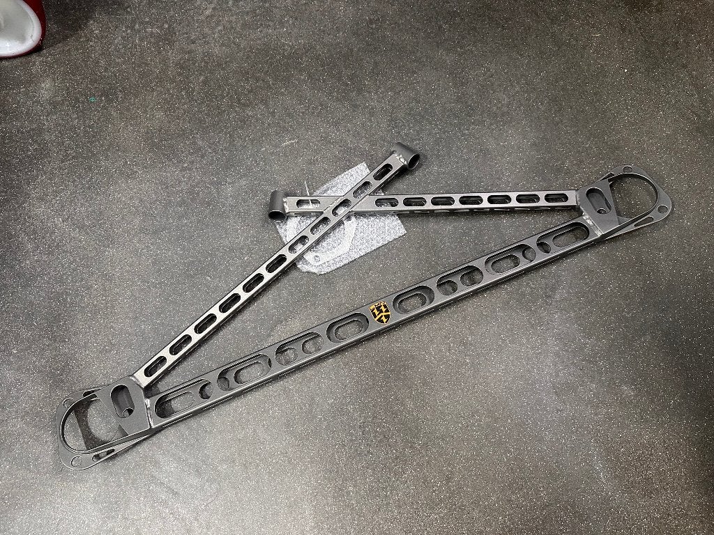 LMR Veerpootbrug strutbar - Toyota MR2 MR-2 ZZW30 99-07