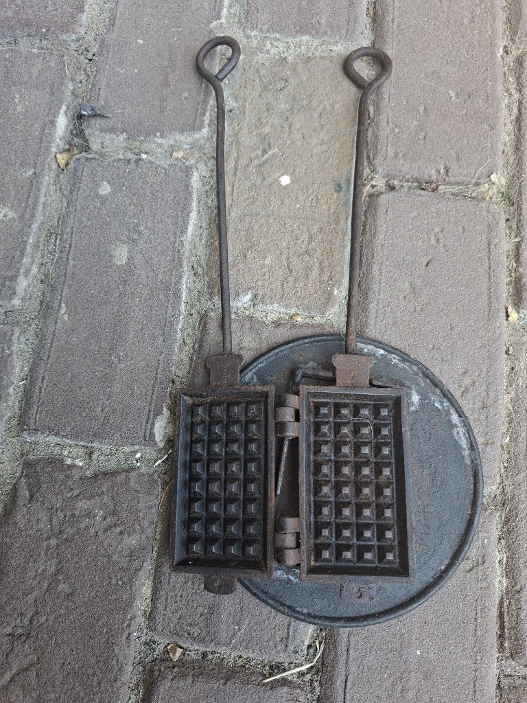 oud ijzeren wafelijzertje, begin 1900, Antiek en Kunst, Ophalen of Verzenden