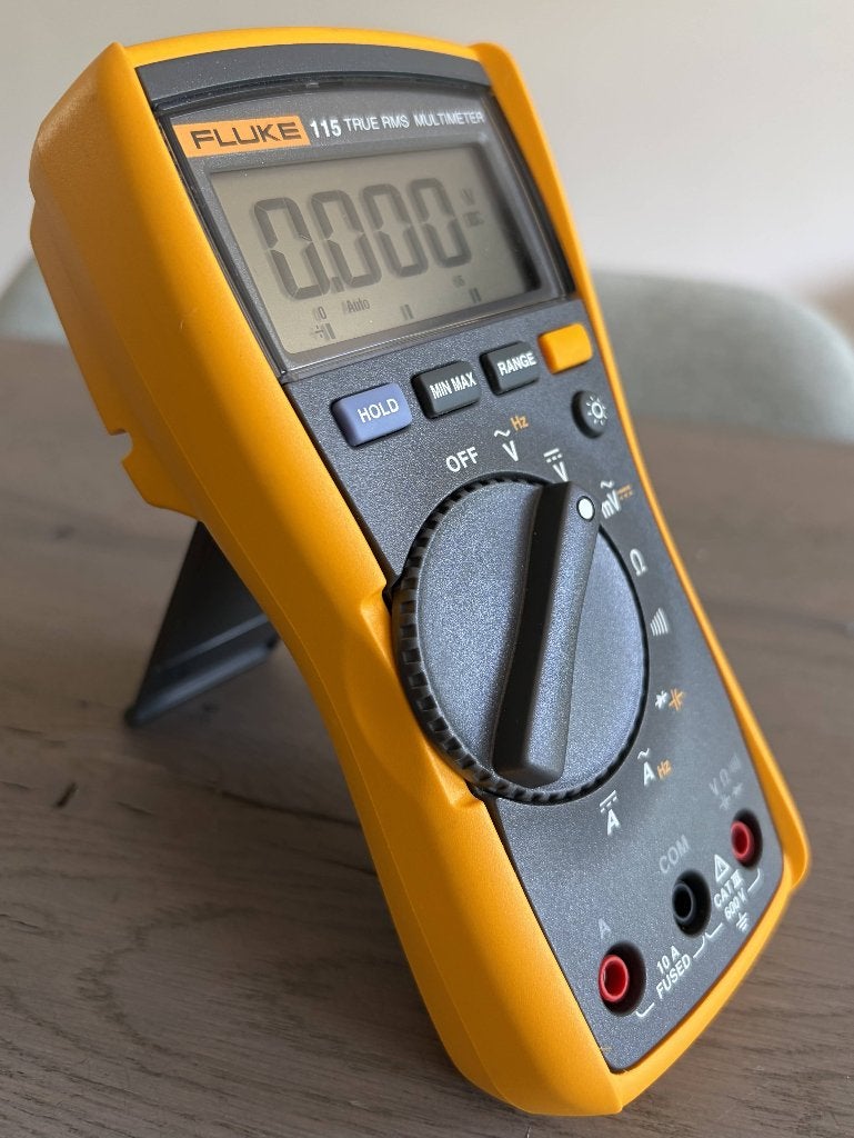 Fluke 115, Ophalen of Verzenden, Zo goed als nieuw, Multimeter