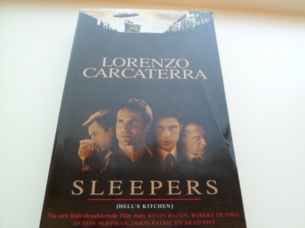 Sleepers - Lorenzo Carcaterra, Ophalen of Verzenden, Zo goed als nieuw