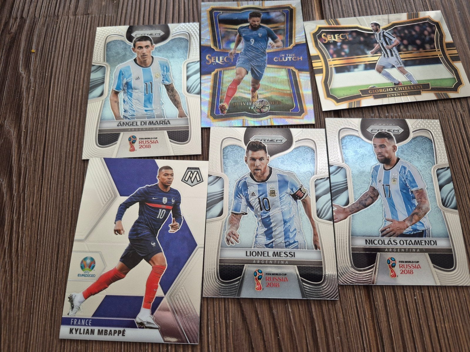 Messi Mbappe en andere WK toppers Panini trading cards, Ophalen of Verzenden, Meerdere plaatjes