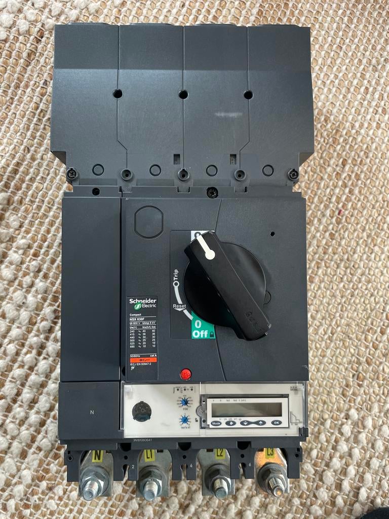 Schneider ComPacT NSX630F Hoofdschakelaar Micrologic 5.3 A, Ophalen of Verzenden, Gebruikt, Schakelaar
