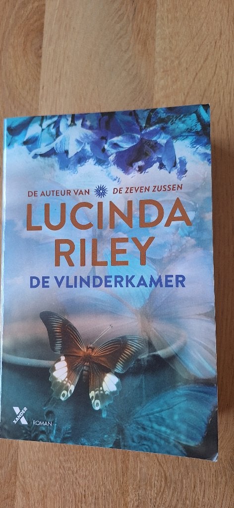 Lucinda Riley De Vlinderkamer zgan, Boeken, Romans, Ophalen, Zo goed als nieuw, Nederland