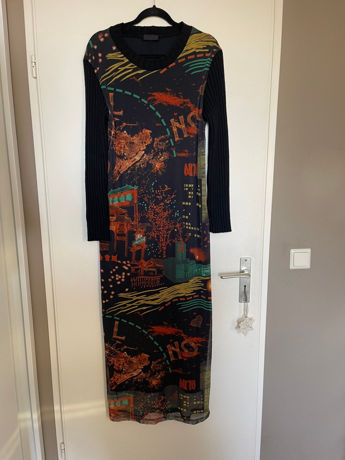Batiste maxi jurk met gebreide mouwen maat 40, Maat 38/40 (M), Zwart, Ophalen of Verzenden, Zo goed als nieuw