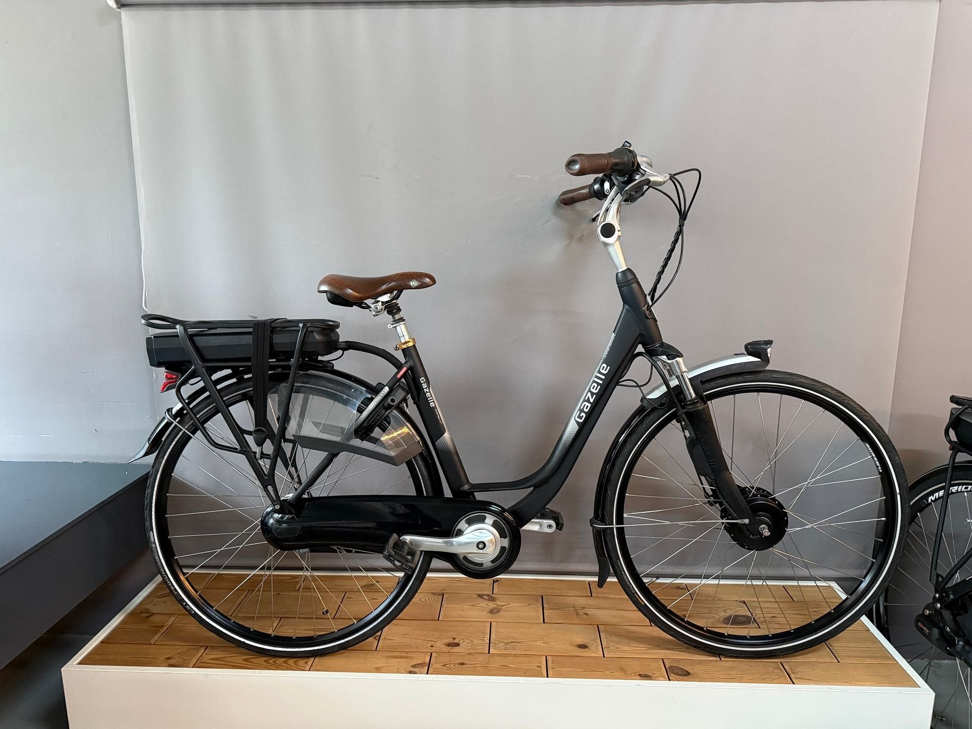 Elektrische fiets GAZELLE ORANGE PLATINUM ACCU, -, -, Zo goed als nieuw, 47 tot 51 cm