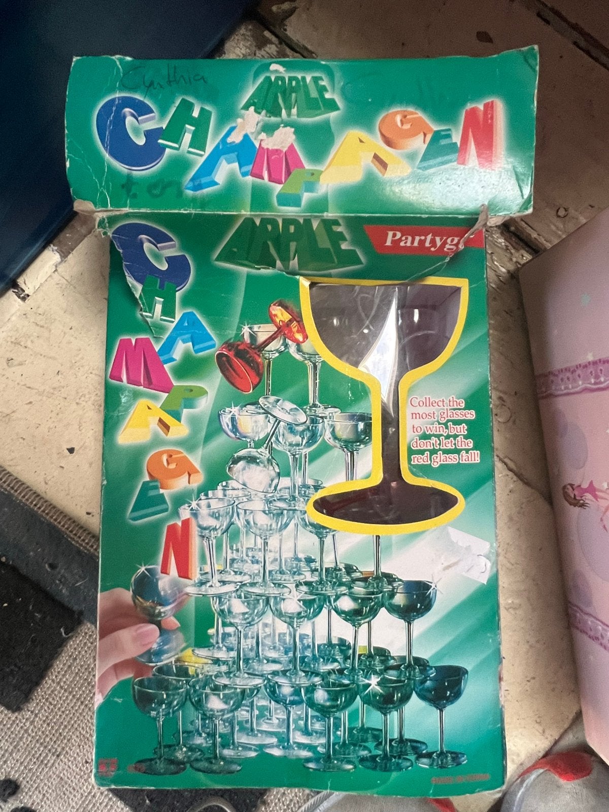 Apple Champagn Partygame - Stapelglazen Spel, Drie of vier spelers, Ophalen of Verzenden, Gebruikt
