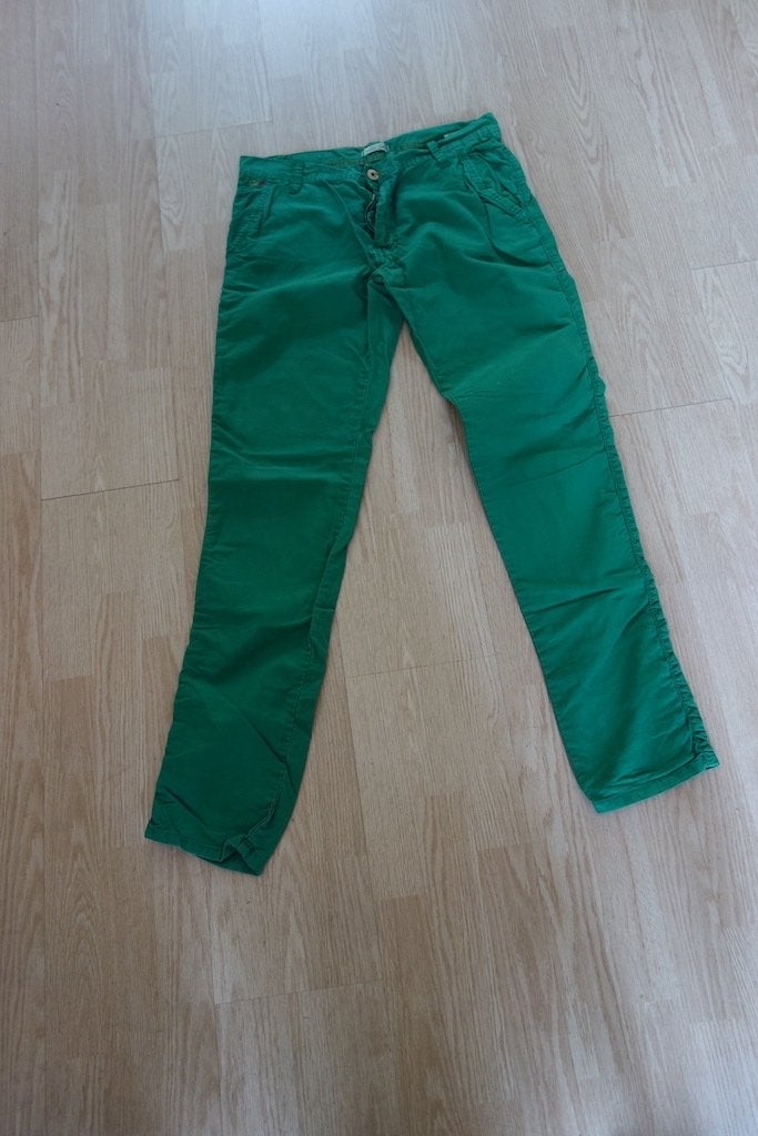 Mooi groene merkbroek, Ophalen of Verzenden, Zo goed als nieuw, Maat 52/54 (L), Groen