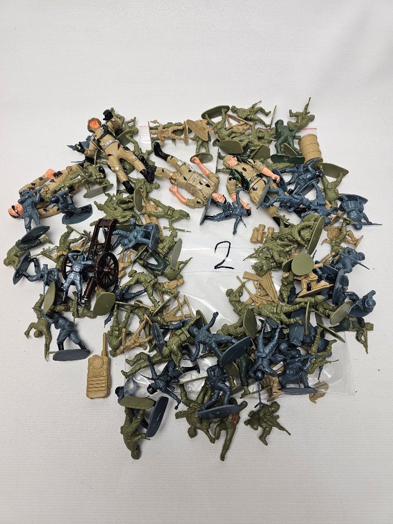 # Soldaatjes - Leger Soldaat Poppetjes zakje 2, Ophalen of Verzenden, Gebruikt