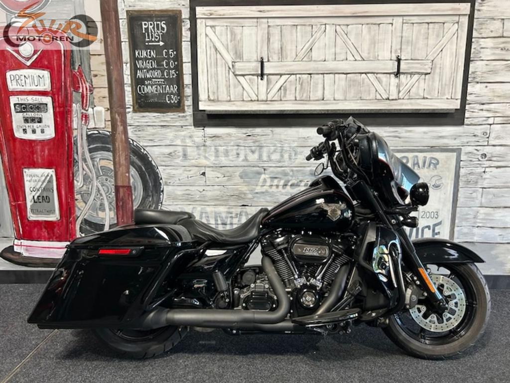 HARLEY-DAVIDSON STREET GLIDE CVO FLHXSE (bj 2018), 2 cilinders, HARLEY-DAVIDSON, Bedrijf, Onbekend