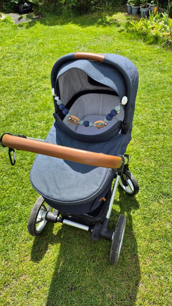 Mutsy Nio 3-in-1 Kinderwagen met Reiswieg en maxi adapters, Gebruikt, Met reiswieg, Mutsy, Ophalen