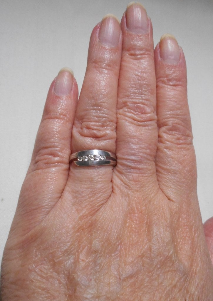 Zilveren Zinzi ring met steentjes maat 16 nr.207, Verzenden, Dame, Zilver, Zilver