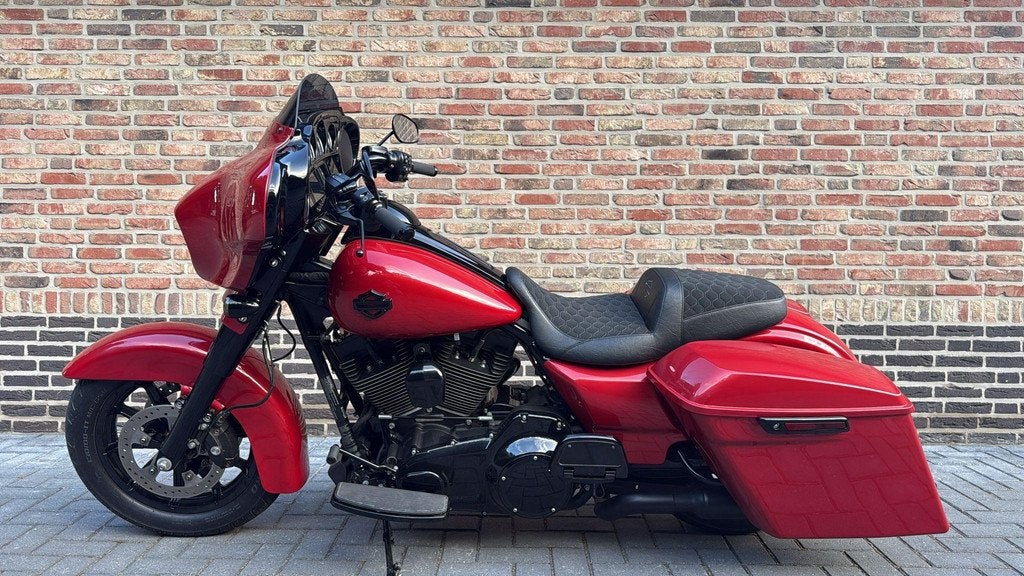 Harley Davidson 103 FLHXS Street Glide CVO Streetglide FLHTC, Motoren, Motoren | Harley-Davidson, Laan van Vredenoord 33
2289 DA  Rijswijk, NL